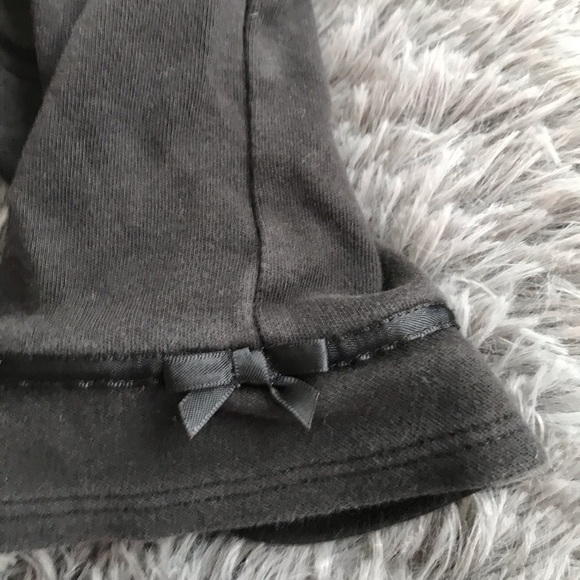 5/$25 GYMBOREE black leggings ribbon & bows - Picture 2 of 3